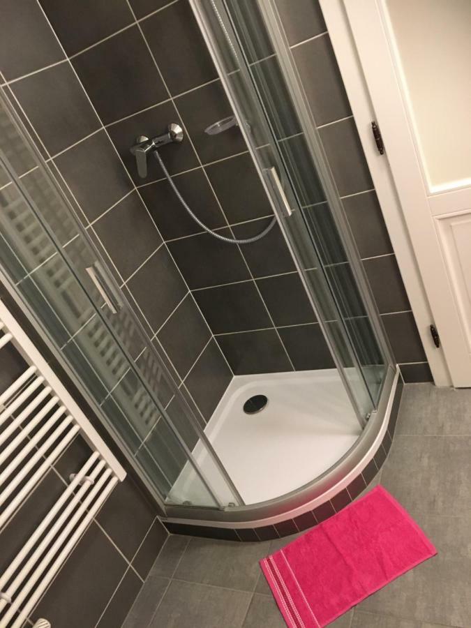 Apartments Simakova Vila Турнов Екстер'єр фото